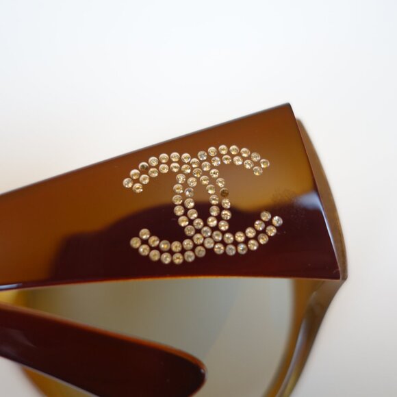 Chanel Oversized Round Rim 6013 B Sunglasses w/ Double Row Crystal CC Logo Arms - Picture 15 of 16